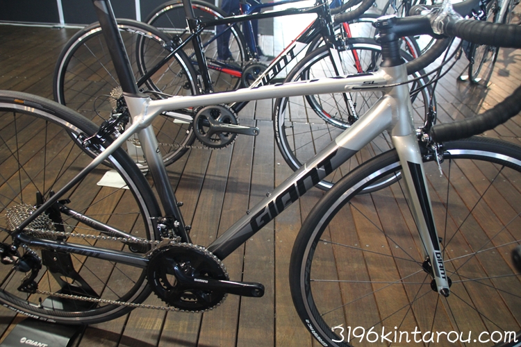 ジャイアント Giant Tcr Sl1 ティーシーアール エスエル1 年モデル R7000 当店販売価格 127 500円 税 15 Off サイクルショップ金太郎 ロードバイク ロードレーサー Tcrsl Contend